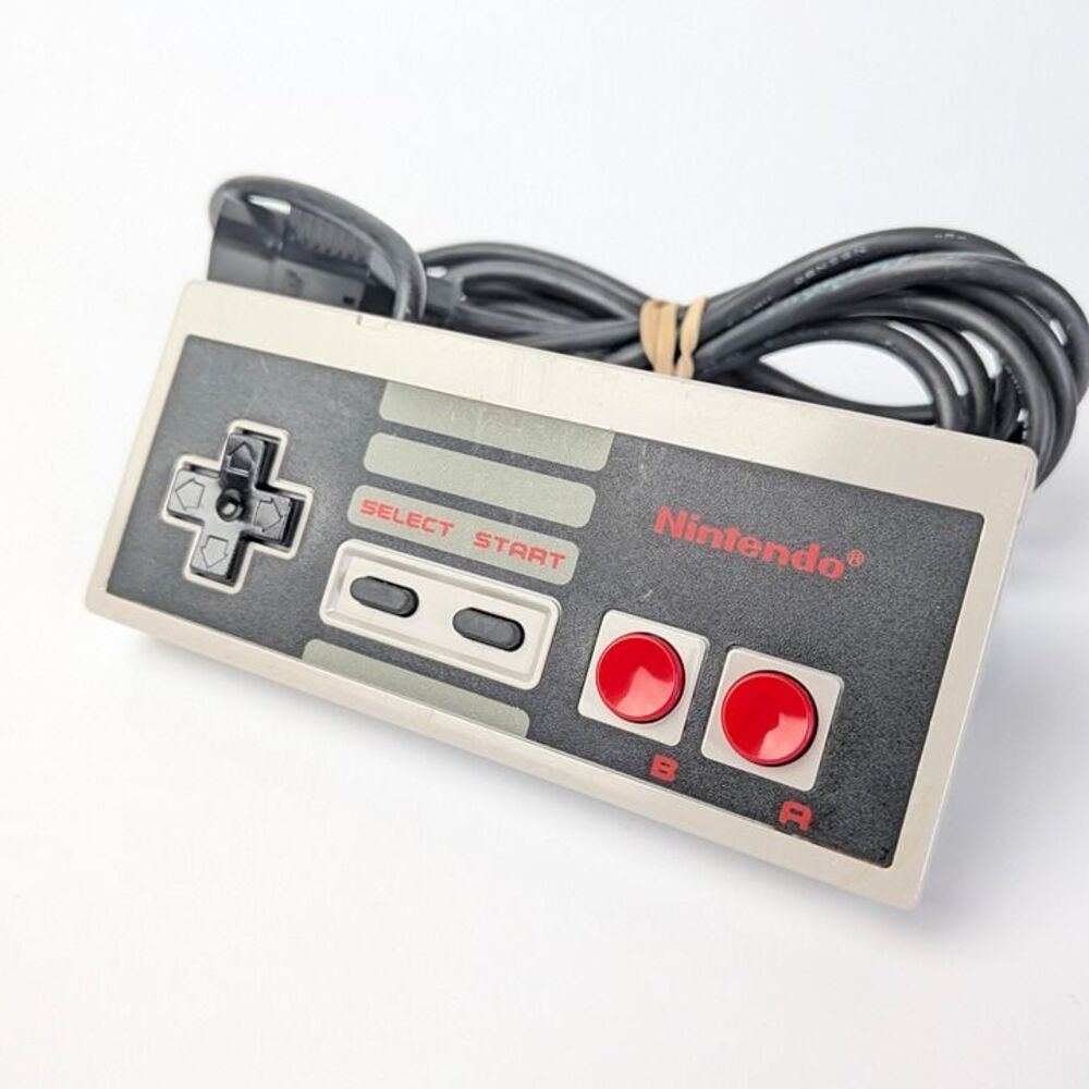 Nintendo (NES) Controller - Authentic and Tested